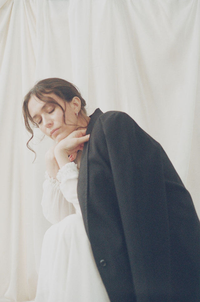 a different kind of love ghostly kisses перевод